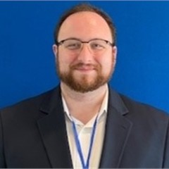 Ryan Lowry headshot